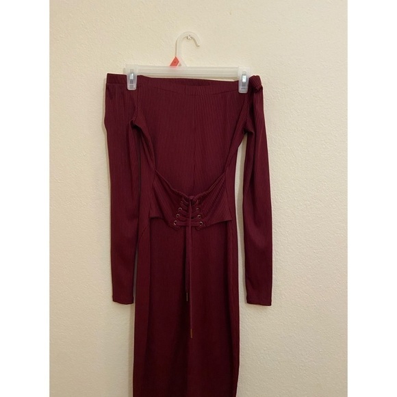 𝅺PRIVATE invite off shoulder dress - Picture 9 of 9